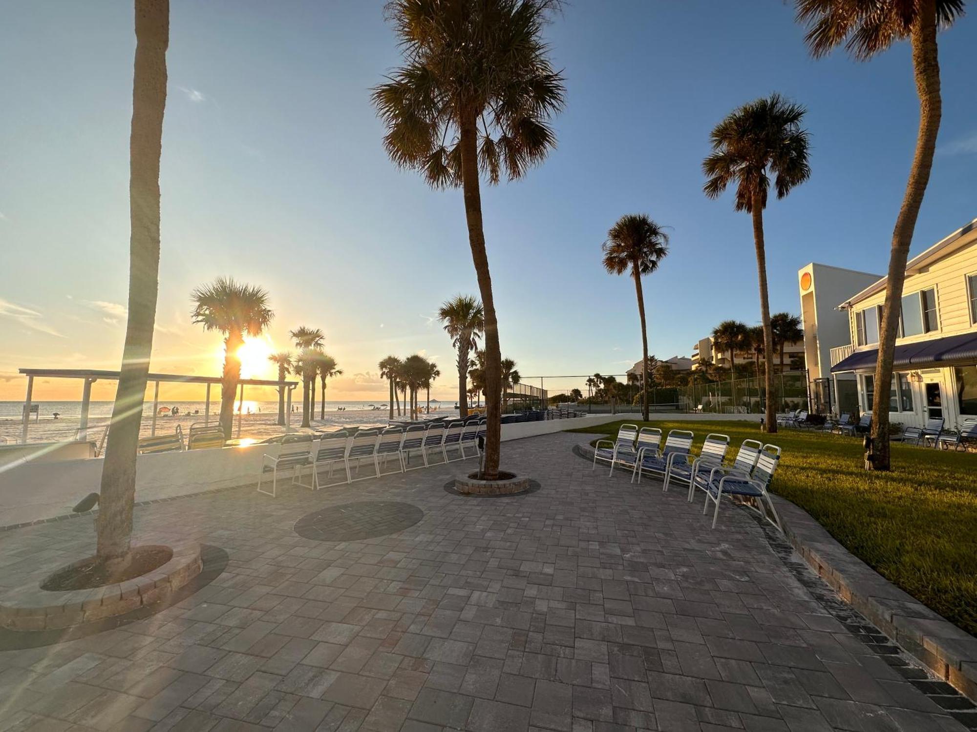 Aparthotel Sea Crest Point O'Rocks Exterior foto